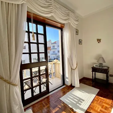 Spray Sitio In Nazare, European Style Alojamento de Acomodação e Pequeno-almoço