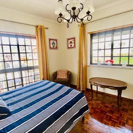 Alojamento de Acomodação e Pequeno-almoço Spray Sitio In Nazare, European Style *