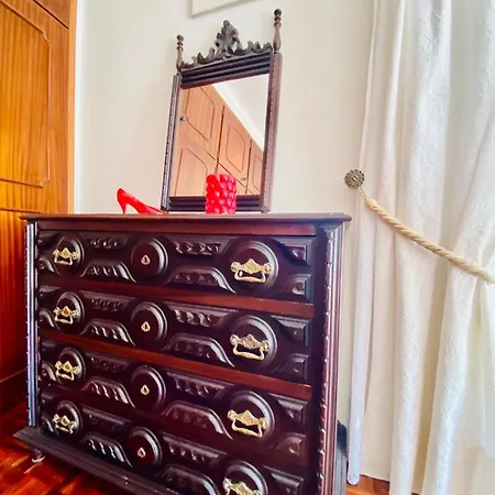 Alojamento de Acomodação e Pequeno-almoço Spray Sitio In Nazare, European Style Nazaré