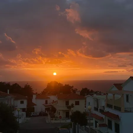Alojamento de Acomodação e Pequeno-almoço Spray Sitio In Nazare, European Style