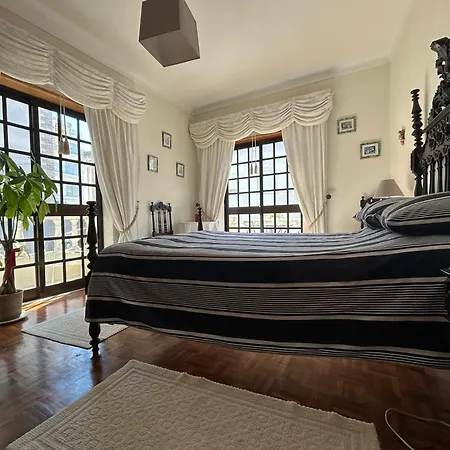 Alojamento de Acomodação e Pequeno-almoço Spray Sitio In Nazare, European Style *