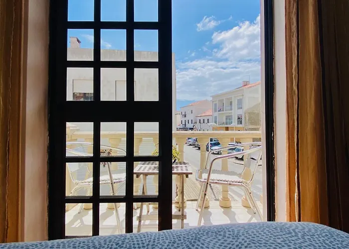 Spray Sitio In Nazare, European Style *